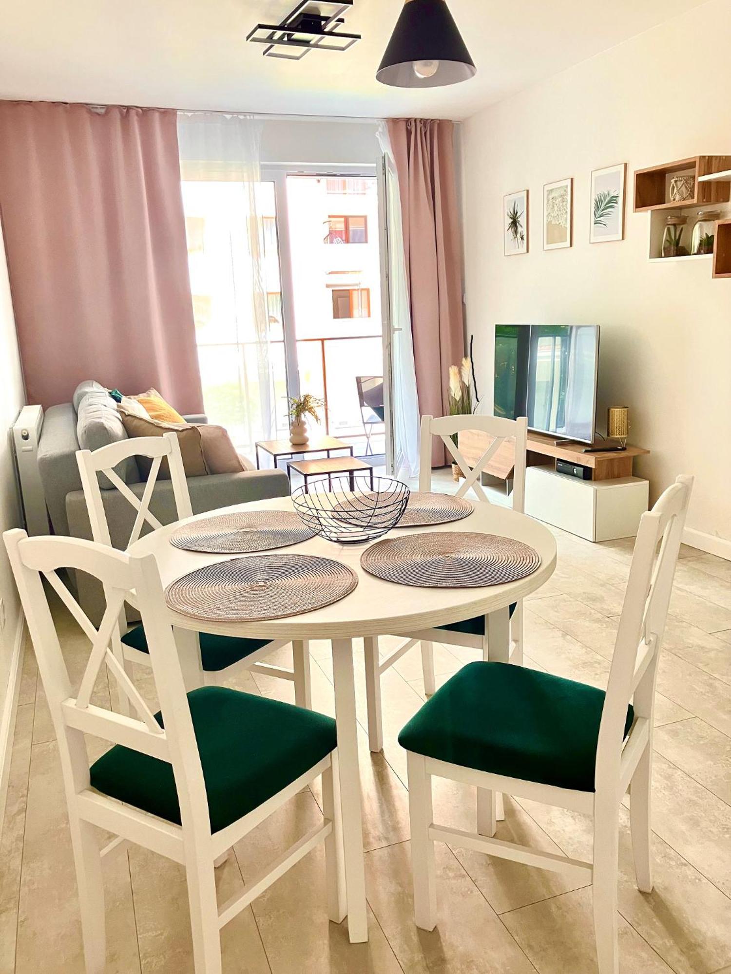 Apartament Boho #Basen#Sauna#Silownia#Garaz Kolobrzeg Bagian luar foto